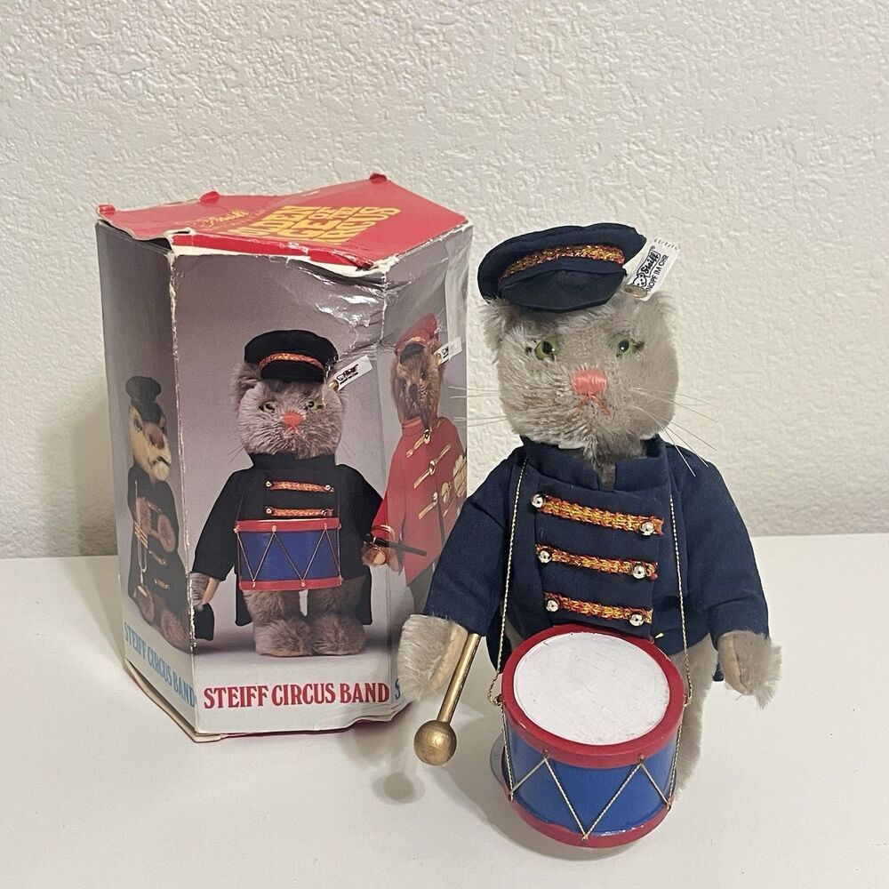 Vintage STEIFF Cat Bandsman Golden Age of the Circus Band 0122.19 1988 w/ BOX